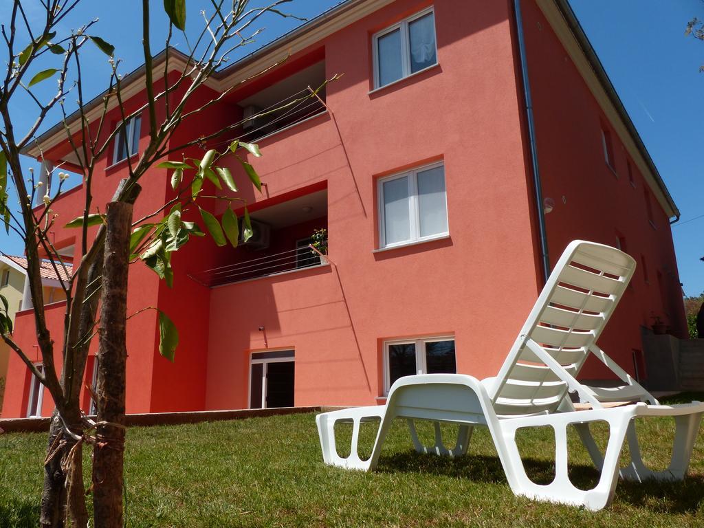 Apartment Luzia 班约勒 外观 照片