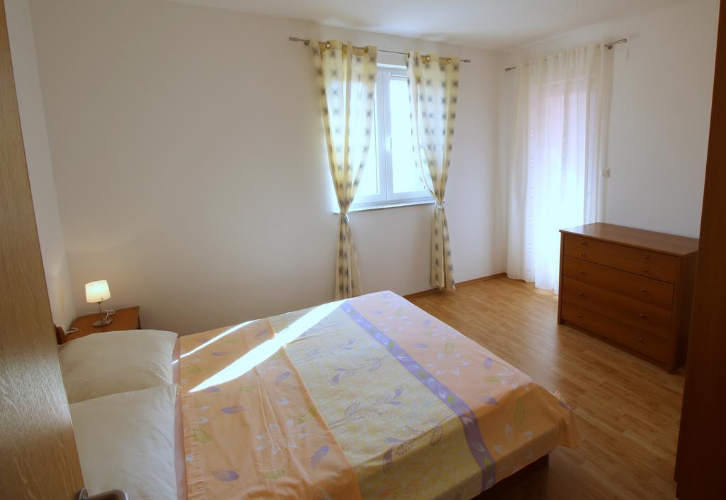 Apartment Luzia 班约勒 外观 照片