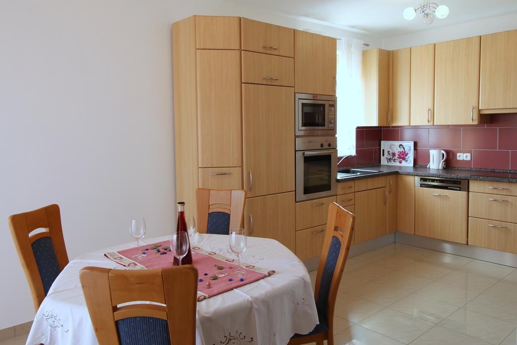 Apartment Luzia 班约勒 外观 照片