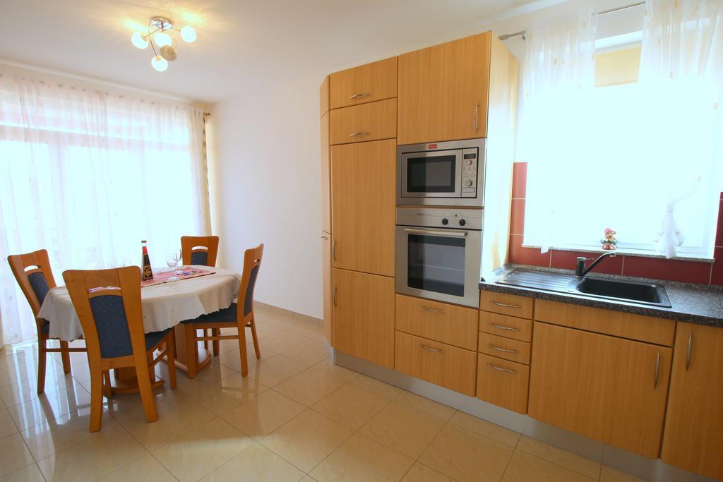Apartment Luzia 班约勒 外观 照片