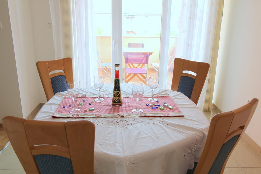 Apartment Luzia 班约勒 外观 照片